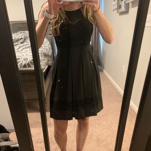 Black guess keyhole back black lace dress size 0